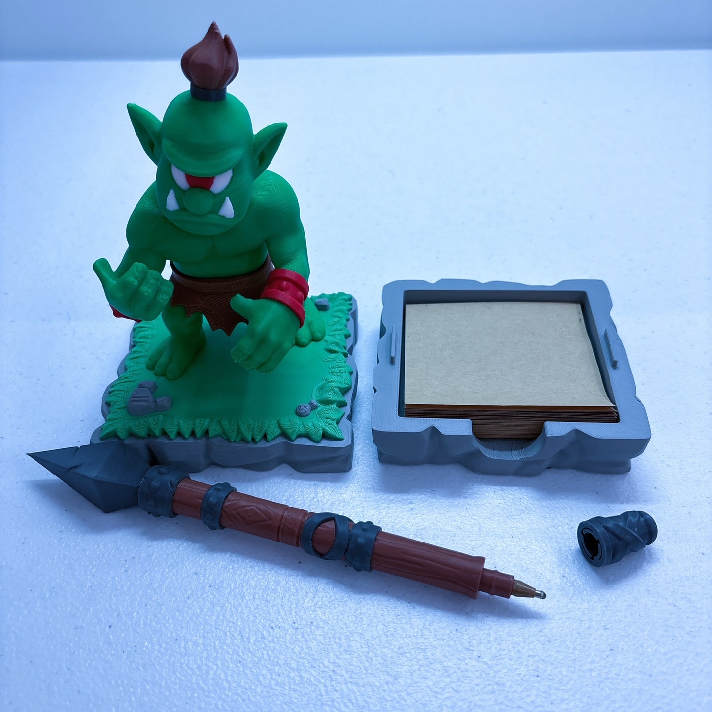 Hero Desk Mates